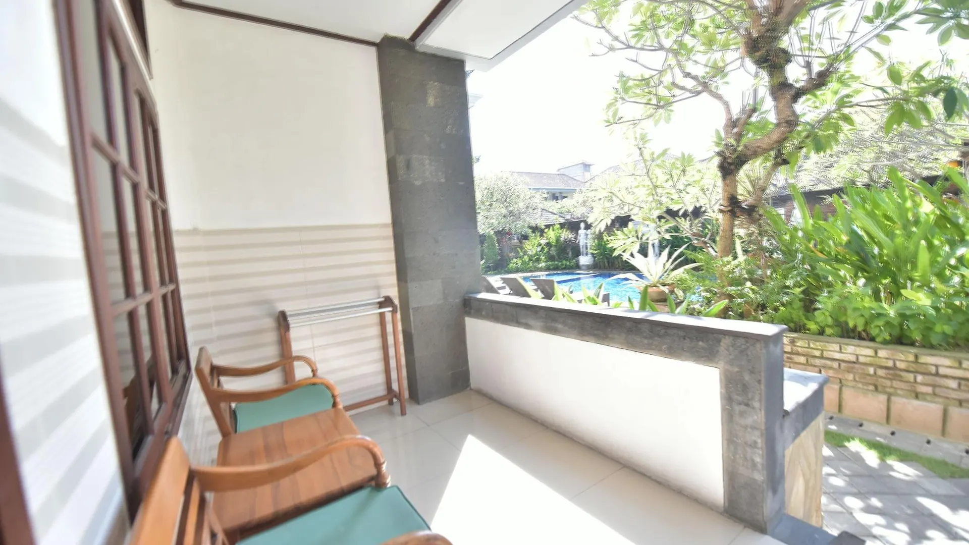 Sandat Hotel Legian