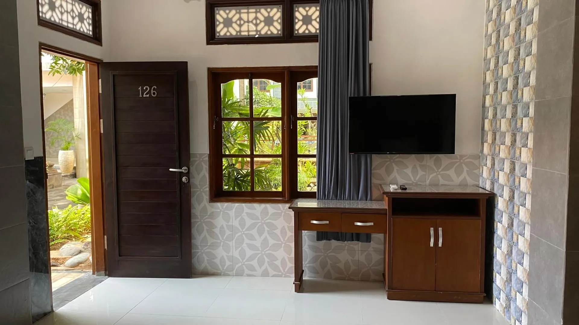***  Sandat Hotel Legian Indonesia