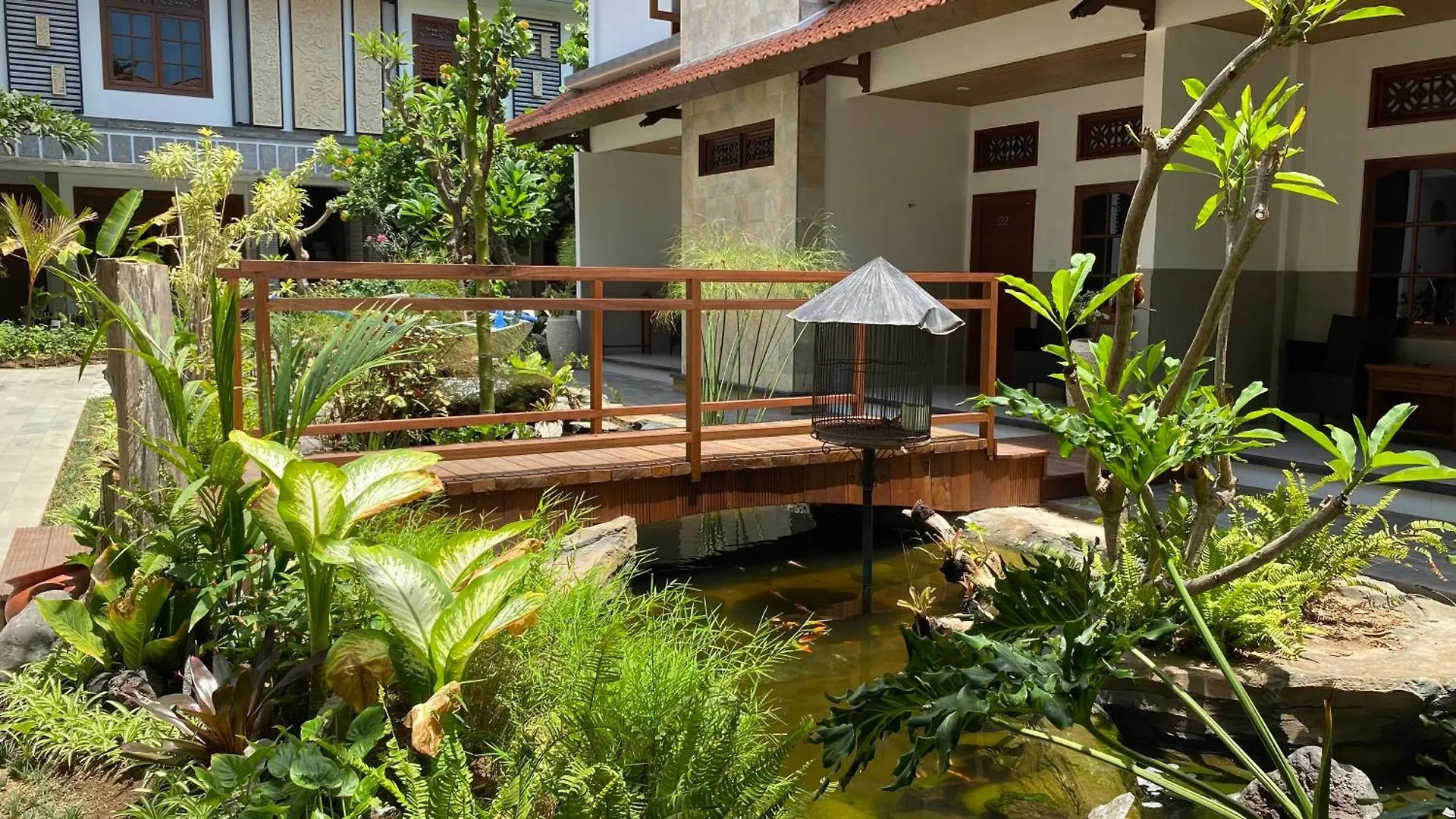 Sandat Hotel Legian