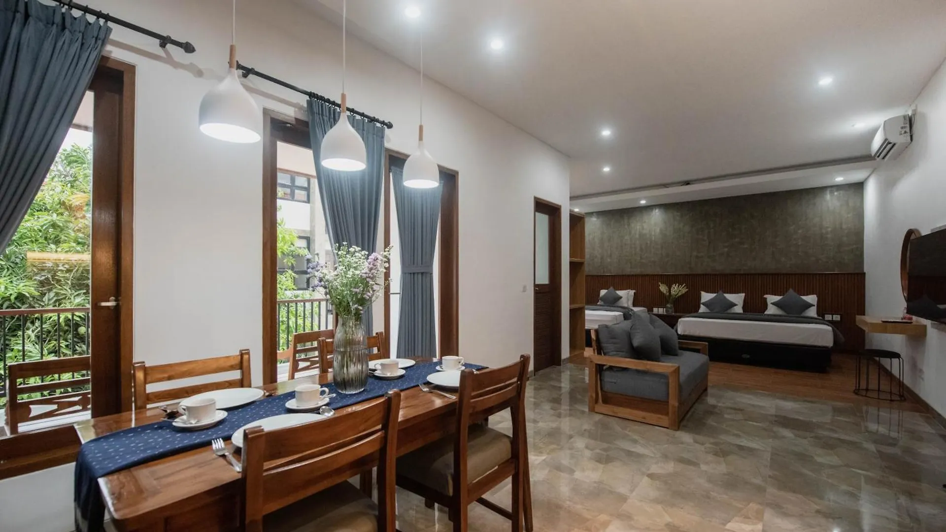 Sandat Hotel Legian Indonesia