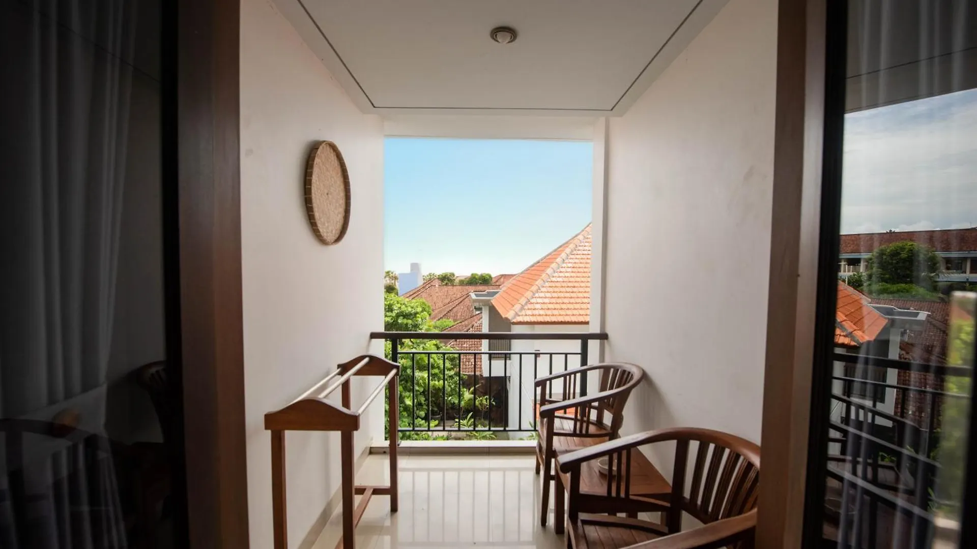 Sandat Hotel Legian