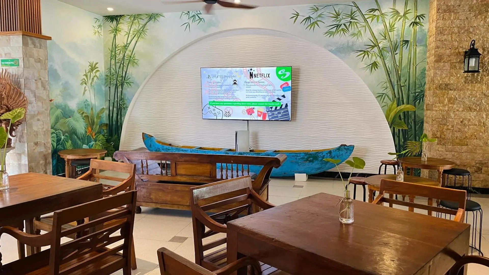 Sandat Hotel Legian