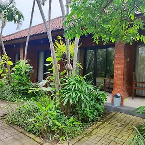 Adus ** Legian (Bali)