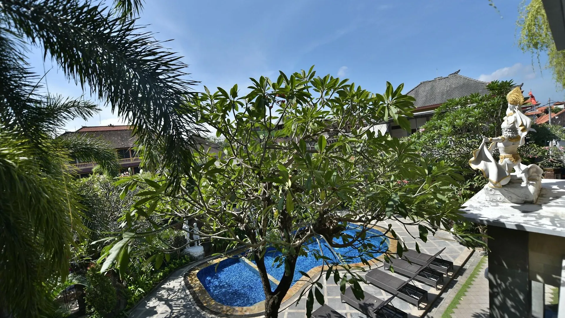Sandat Hotel Legian Indonesia