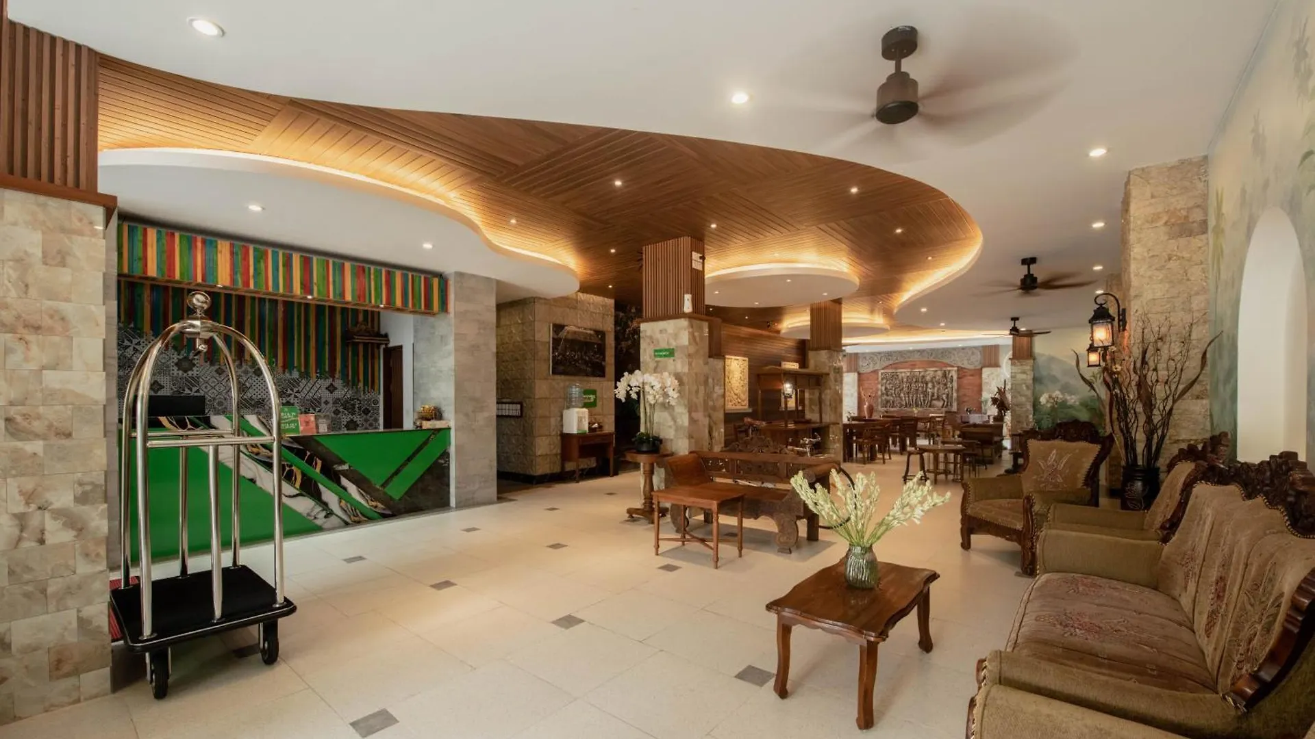 Sandat Hotel Legian  Legian (Bali)