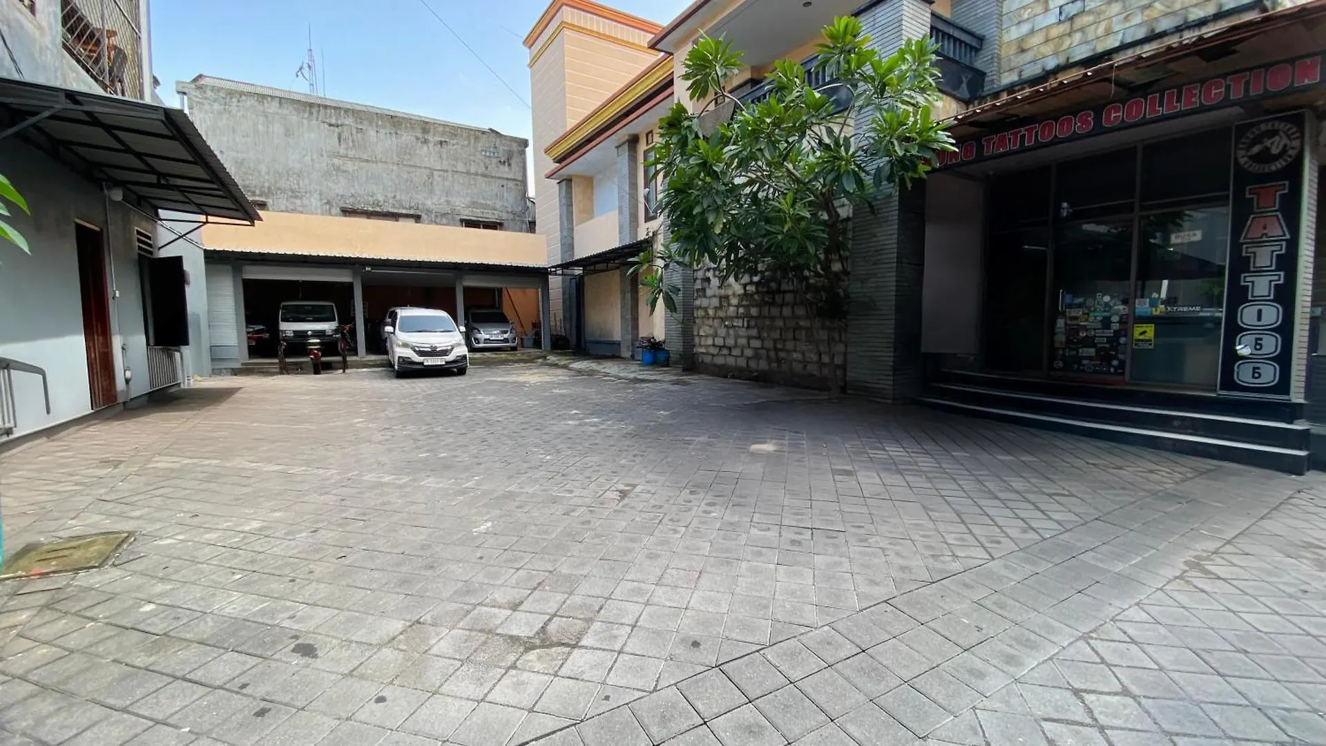 Sandat Hotel Legian  Legian (Bali)